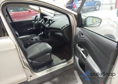 2018 Ford Escape Se из США, поврежденный, VIN 1FMCU0GD4JUB09545